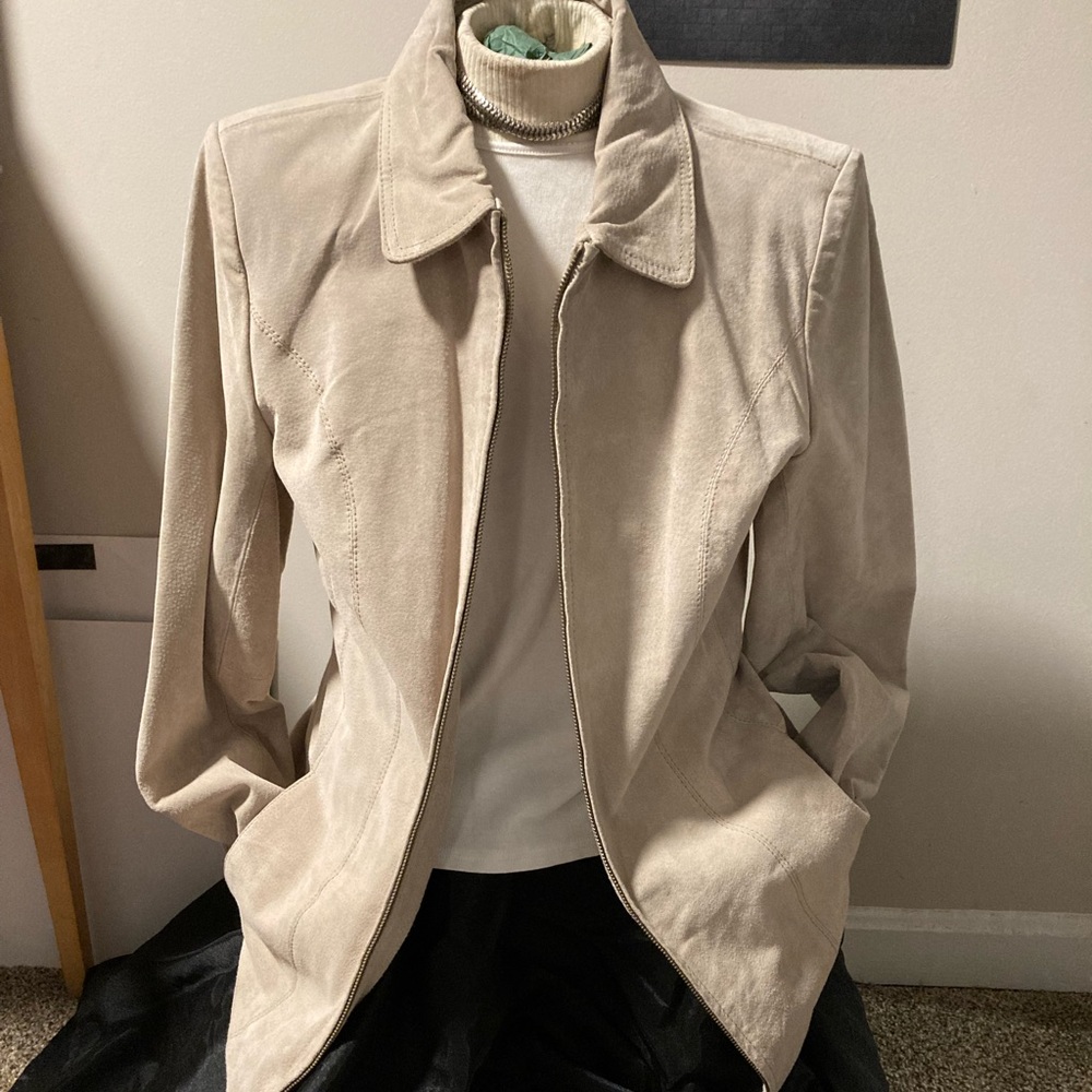 NWT, Small Khaki, Amerimode suede leather jacket!